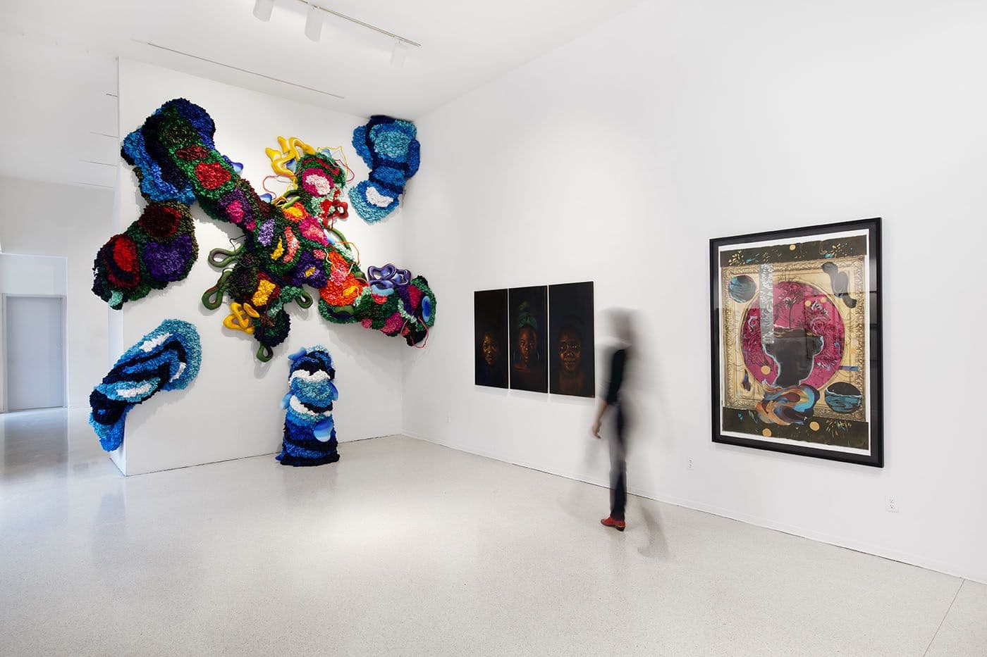 Raíces y renacimiento: Mujeres Dominicanas en el Arte